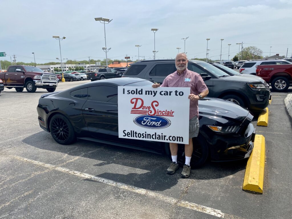 Happy seller at Dave Sinclair Ford in St. Louis